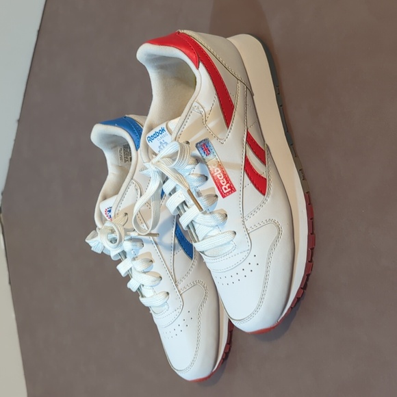 Reebok Other - Reebok X Popsicle Classic Sneakers size 5 Youth